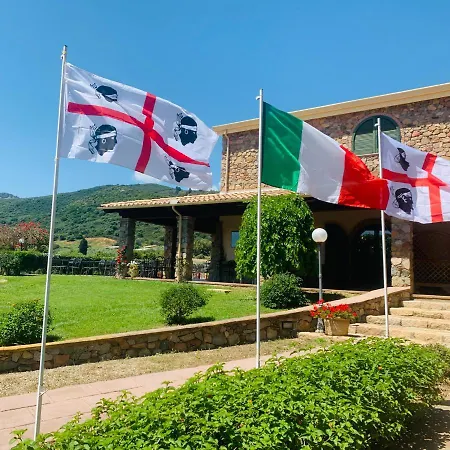 호텔 Janas 테르테니아